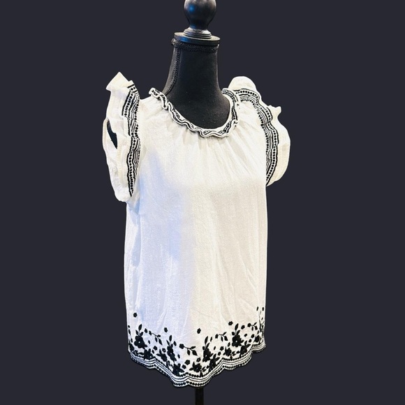 Savanna Jane White Ruffled Blouse with Black Embroidery - Picture 2 of 6